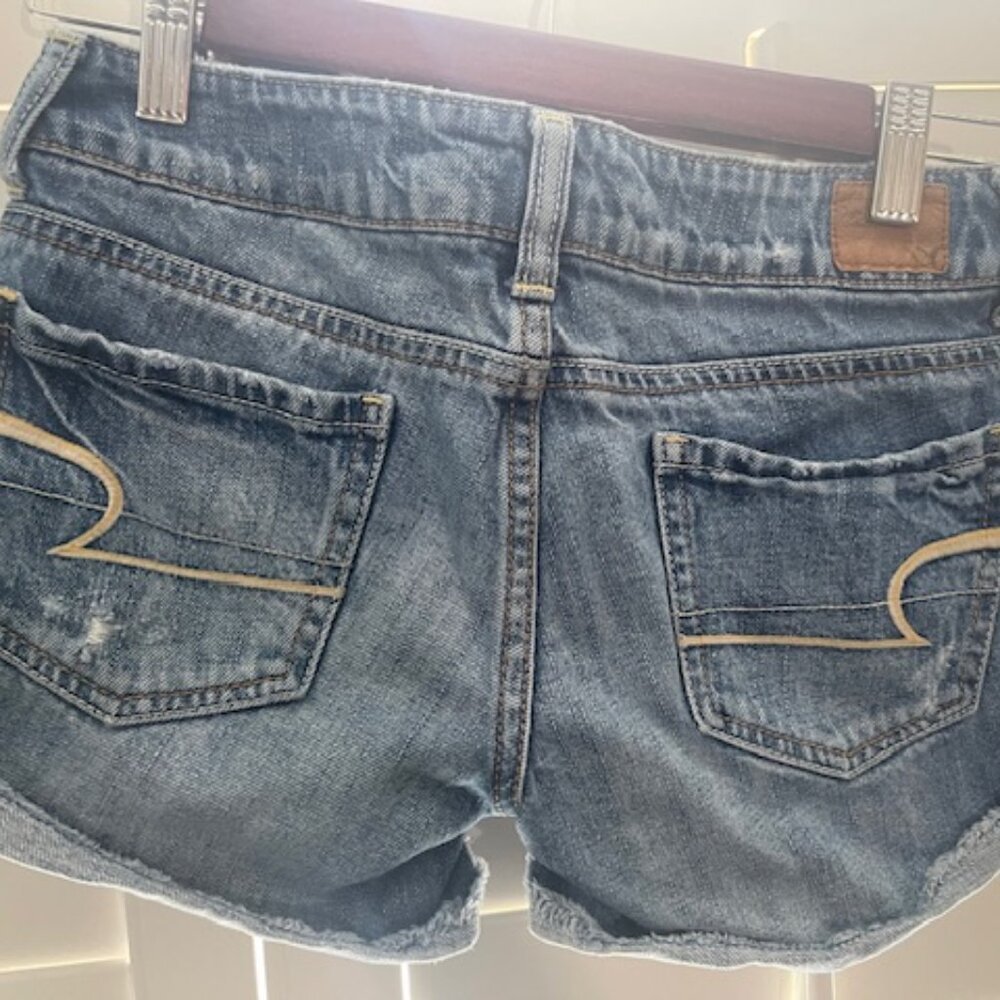 Women's American Eagle Shorts Size 0